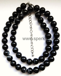 Elegantní náhrdelník z minerálu onyx